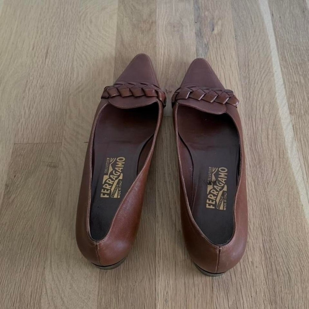 Vintage Salvatore Ferragamo Brown Leather Woven Pointed Flats Classic Size 8.5 - Picture 2 of 7